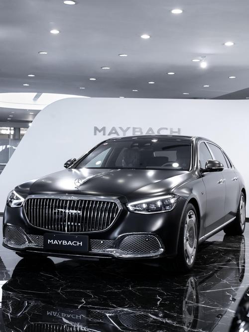 成都339岚图汽车的售后服务让用户无忧出行，迈巴赫未来的豪华车趋势